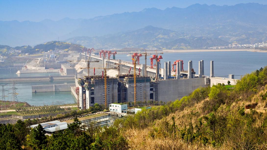 Největší světová hydroelektrárna vyrobí asi 2 % elektřiny spotřebované v Číně (Zdroj: © jerdad / stock.adobe.com)