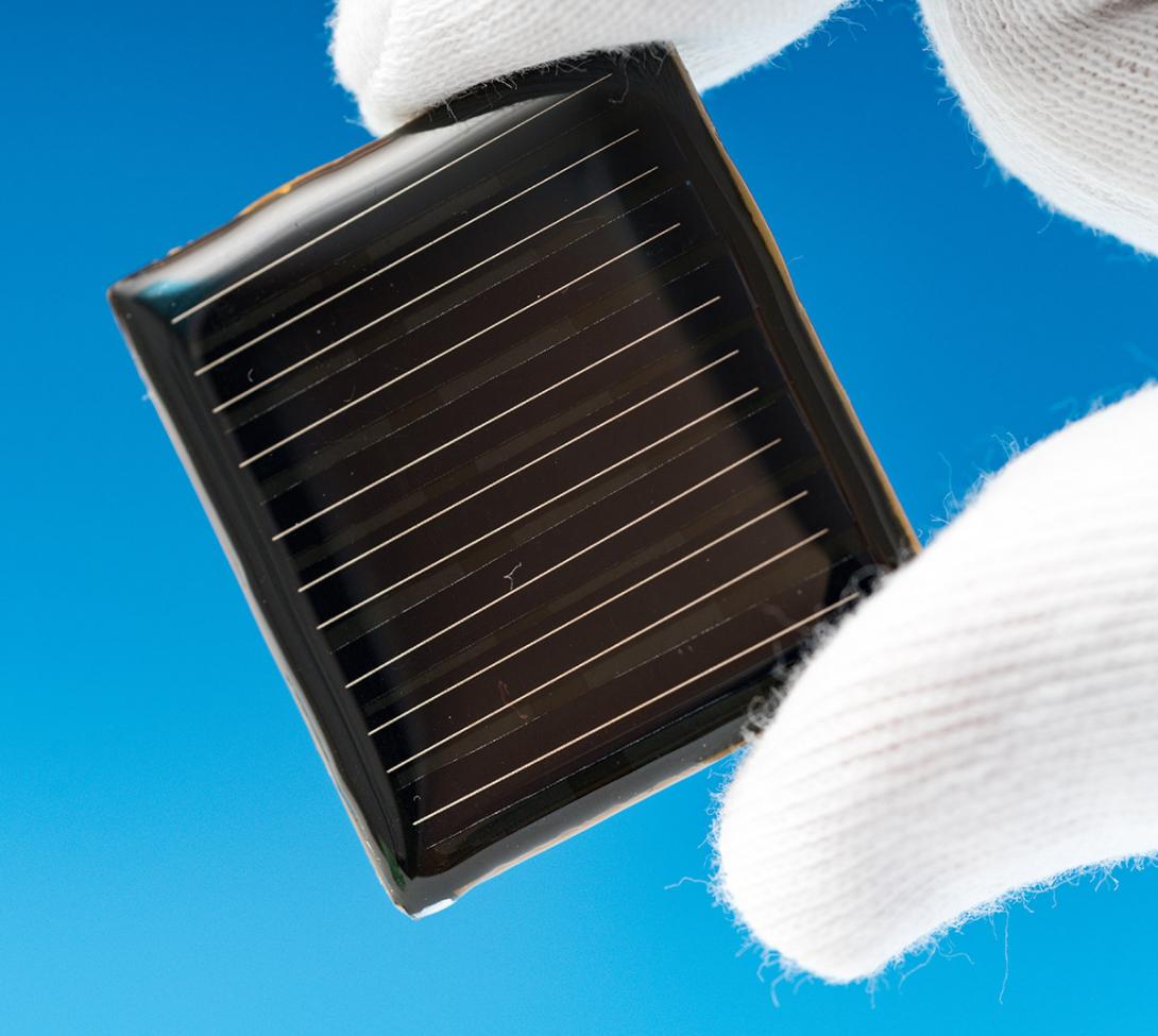 První použitelný fotovoltaický článek s účinností kolem 6 % vyrobili vědci z Bell Laboratories v roce 1954 (Zdroj: © luchschenF / stock.adobe.com)