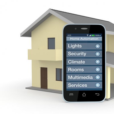 Mezi části aplikace ovládání chytrého domu patří většinou i ovládání osvětlovací techniky (Zdroj: © lucadp / stock.adobe.com)