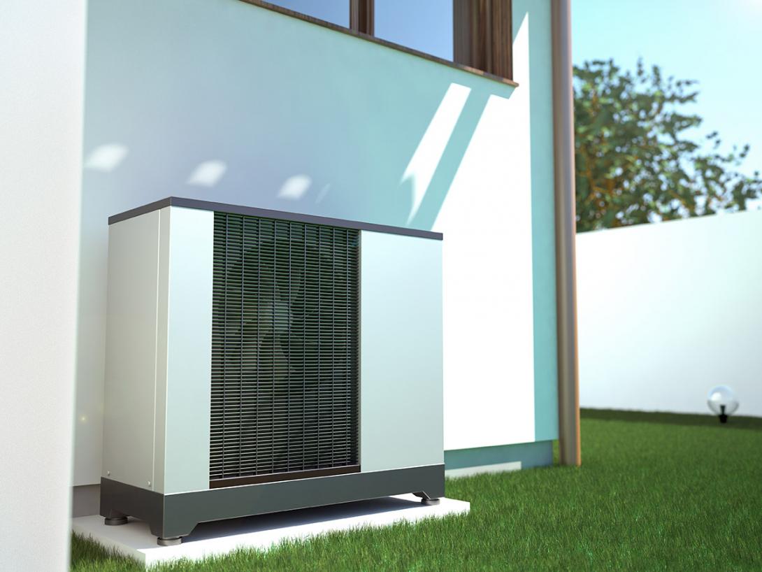 Moderní tepelné čerpadlo vzduch/voda dokáže plně nahradit soustavu vytápění na tuhá paliva (Zdroj: ČEZ, a. s.)