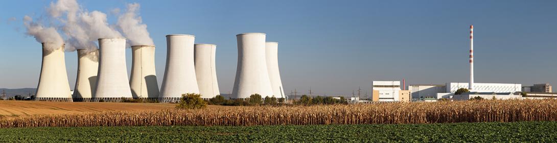 Část jaderné elektrárny v Jaslovských Bohunicích (SR) byla odstavena a začal proces jejího vyřazování ještě před ukončením projektované životnosti (Zdroj: © Daniel Prudek / stock.adobe.com)