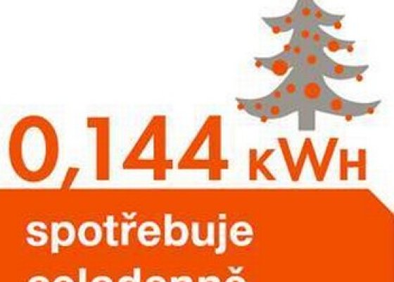 0,144 kWh spotřebuje celodenně rozsvícený vánoční stromeček