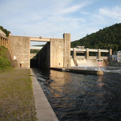 Otevřená plavební komora na Štěchovické přehradě