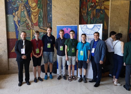Mladí čeští fyzici získali 3 medaile na Mezinárodní fyzikální olympiádě