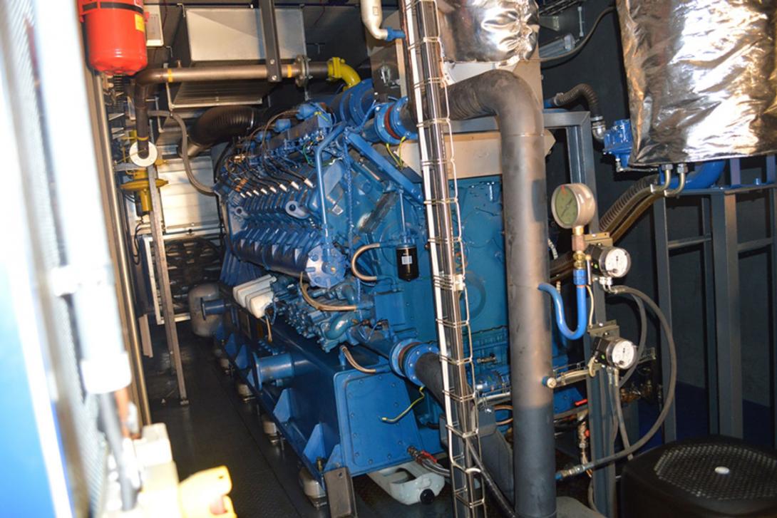 Pohonnou jednotkou a zdrojem tepla je v kogenerační jednotce upravený pístový spalovací motor (Zdroj: ČEZ, a. s.)