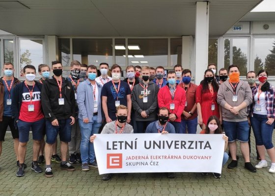 V Dukovanech začala Letní univerzita s rouškou a desinfekcí v kapse