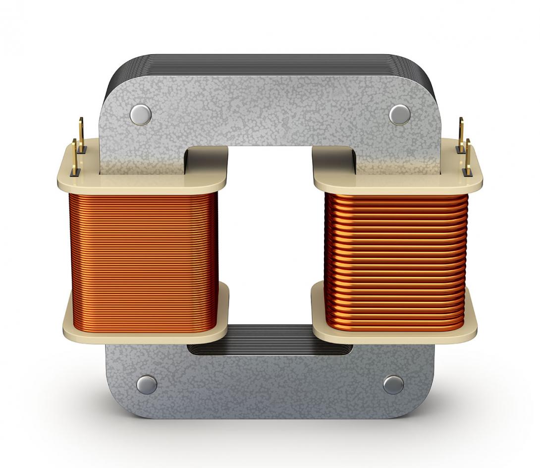 Základní typ transformátoru se skládá z primární a sekundární cívky a magnetického obvodu (Zdroj: © mipan / stock.adobe.com)
