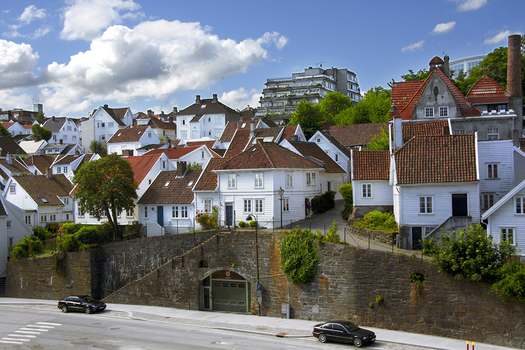Svoz odpadů je ve čtvrtém největším norském městě Stavanger řešen pomocí elektricky poháněných nákladních automobilů (Zdroj: © galina_savina / stock.adobe.com)