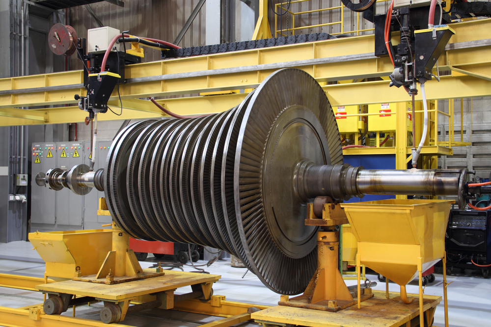 Rotor jednoproudého tělesa parní turbíny vyžaduje kompenzaci axiálních sil (Zdroj: Hywit Dimyadi / Shutterstock.com)